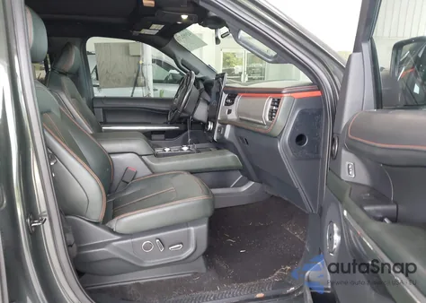 2022 Ford Expedition Timberline z USA, uszkodzony, nr VIN 1FMJU1RT0NEA16233